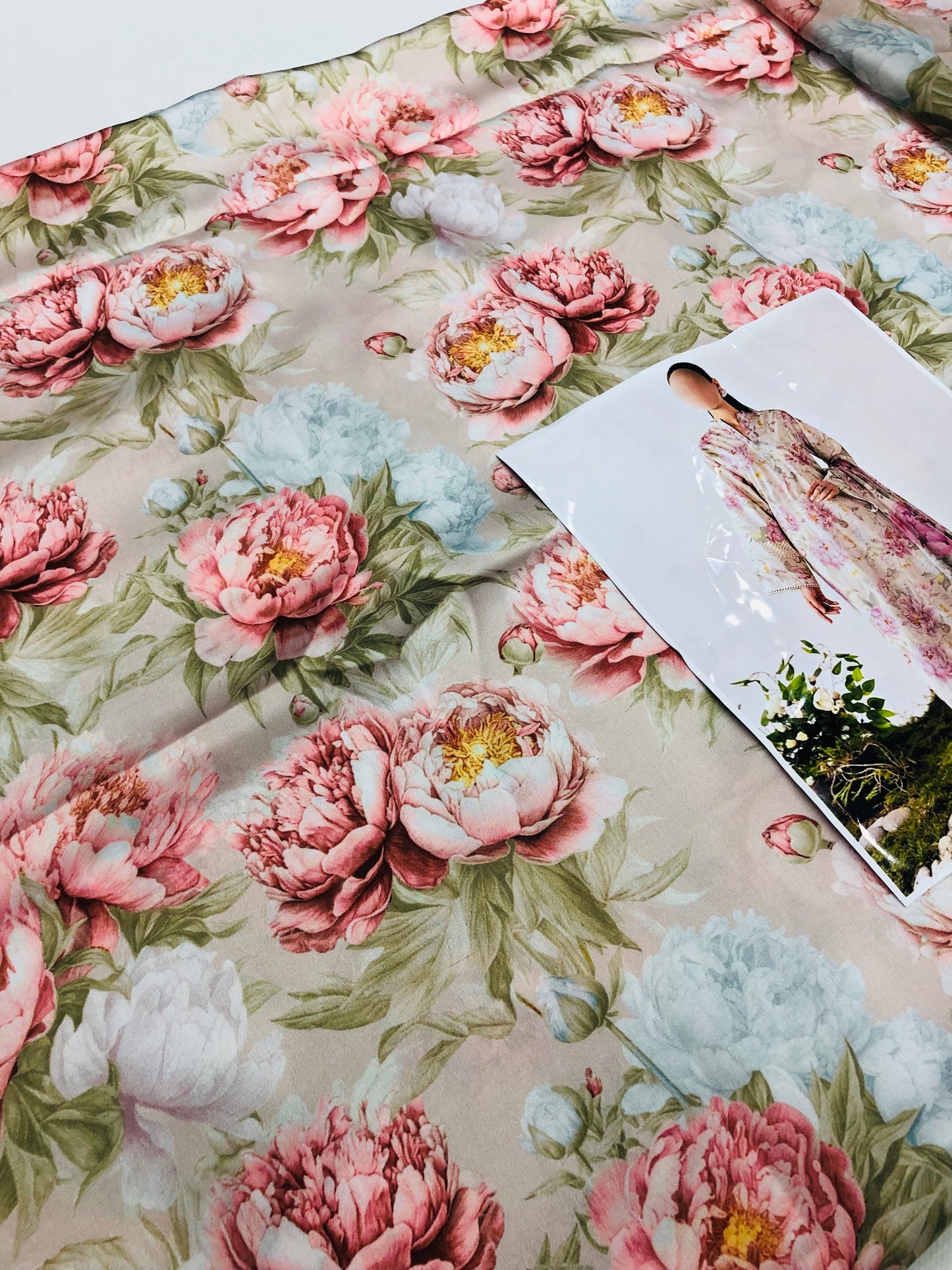 BAROQUE MULTI FLOWERS SILK DRESS