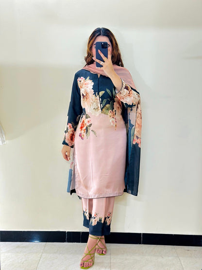 ROSES WITH BLACK CHINA SILK