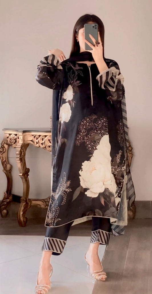 BLACK FLOWERS CHINA SILK DRESS