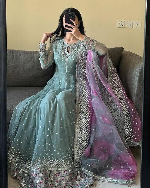 SHAFOON ICE GREEN MAKSI - SR FABRICS